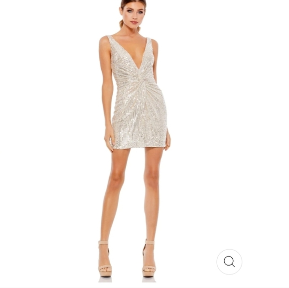 IEENA By Mac Duggal Front Twist Plunging Sequin‎ Mini Dress Silver Size 12